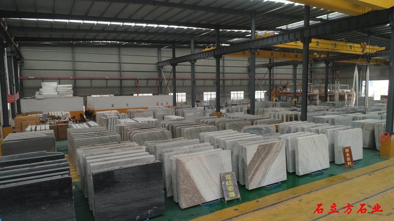 石材马赛克与陶瓷马赛克：材质差异与品牌对比解析